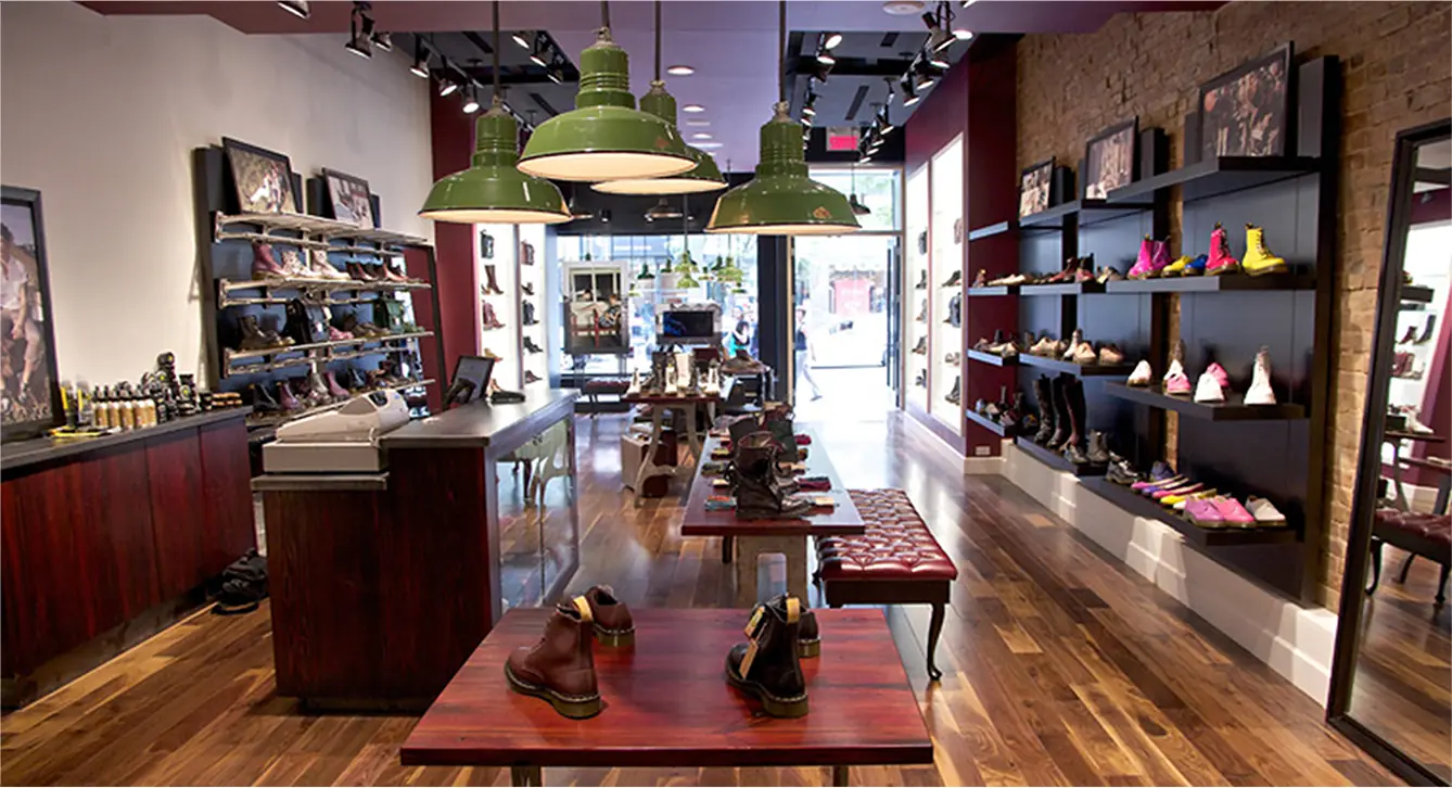 Aménagement de la boutique avec fauteuil