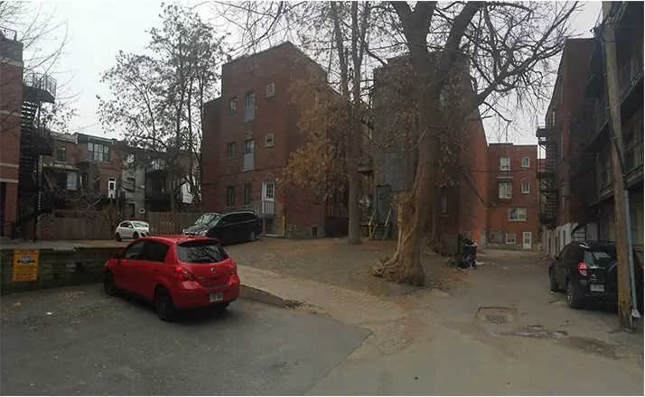 Ruelle avec immeubles voisins